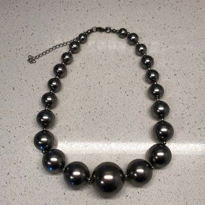 H&M bauble necklace